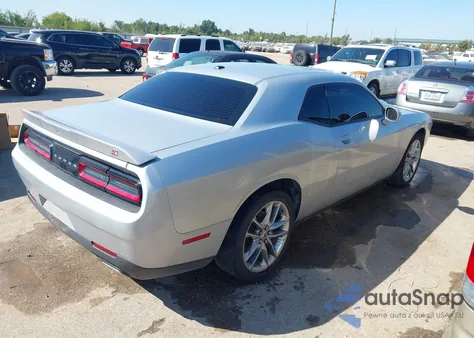 2022 Dodge Challenger Gt Awd z USA, uszkodzony, nr VIN 2C3CDZKG4NH205893